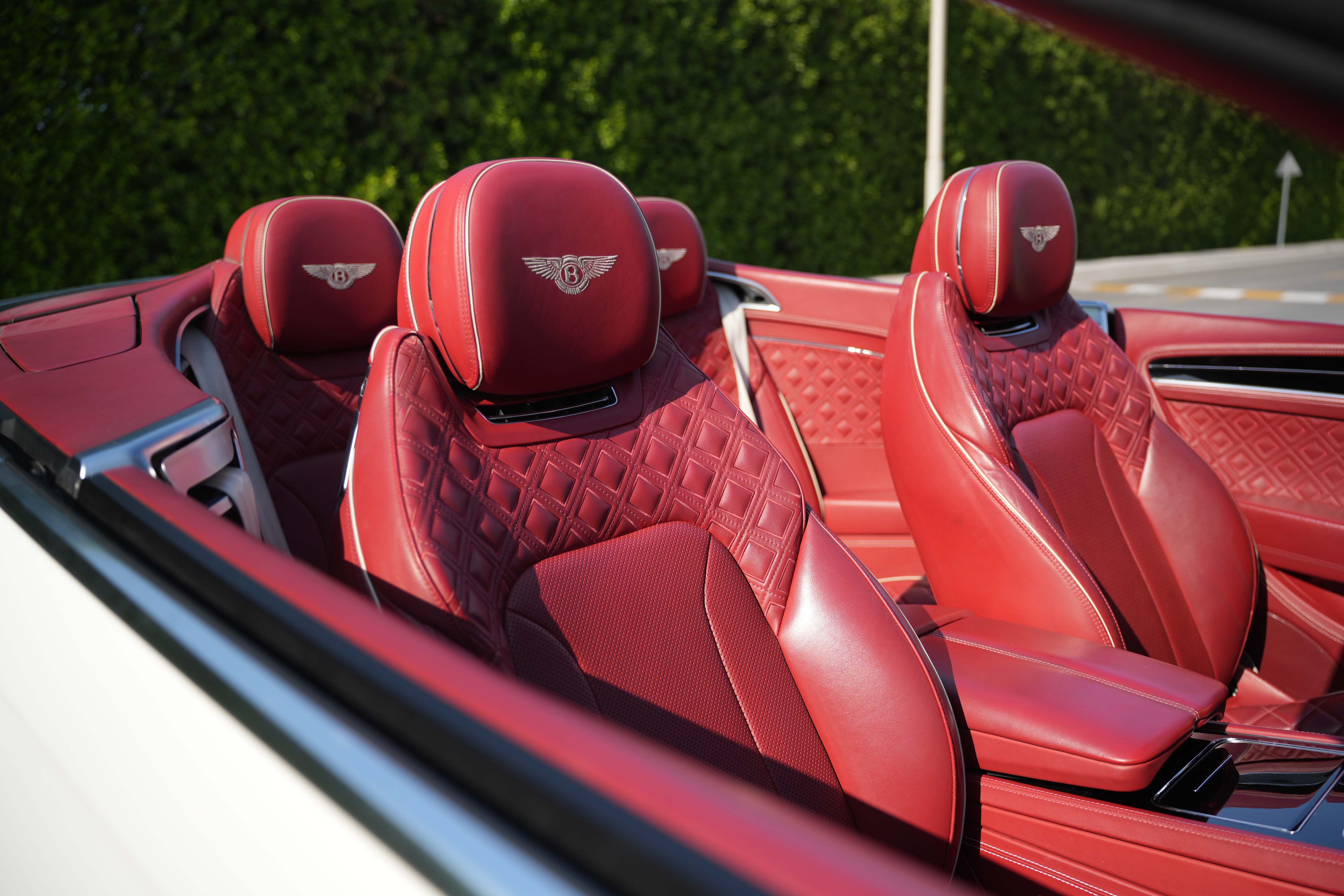 Bentley CONTINENTAL GTC preview 7